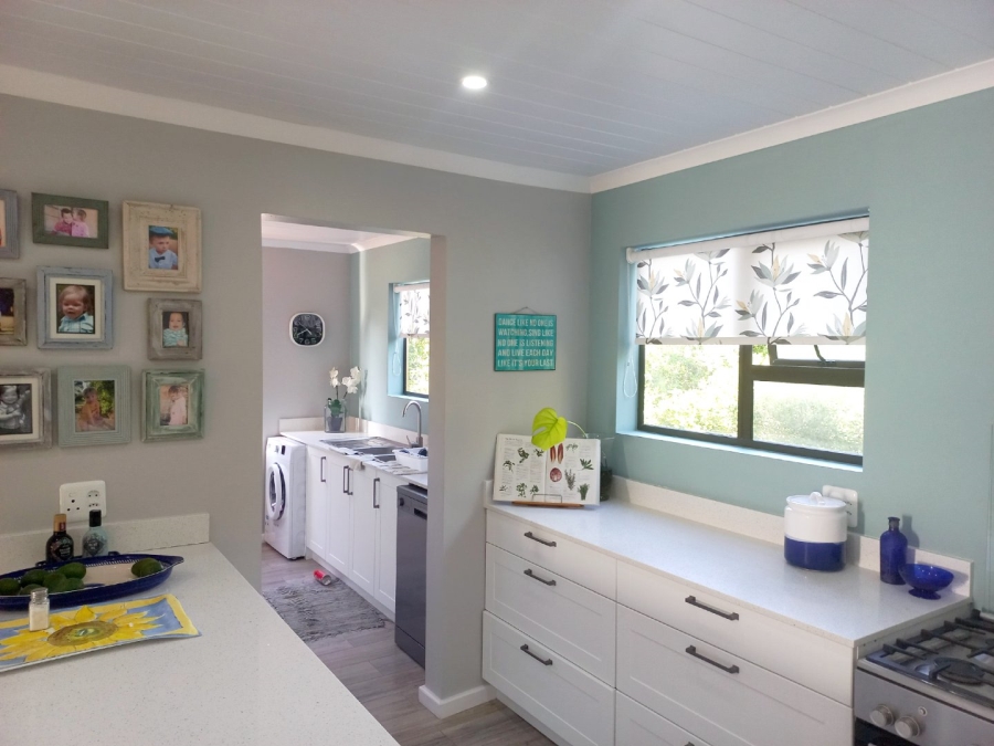 3 Bedroom Property for Sale in Dwarswegstrand Western Cape